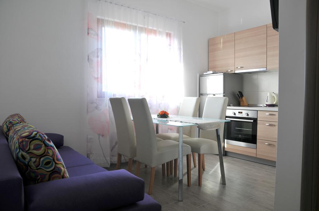 Ferienwohnung A&L Sukošan Exterior foto