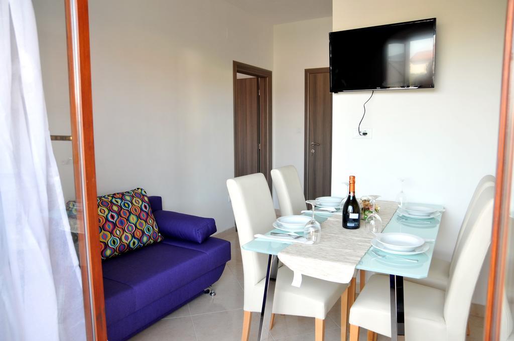 Ferienwohnung A&L Sukošan Exterior foto